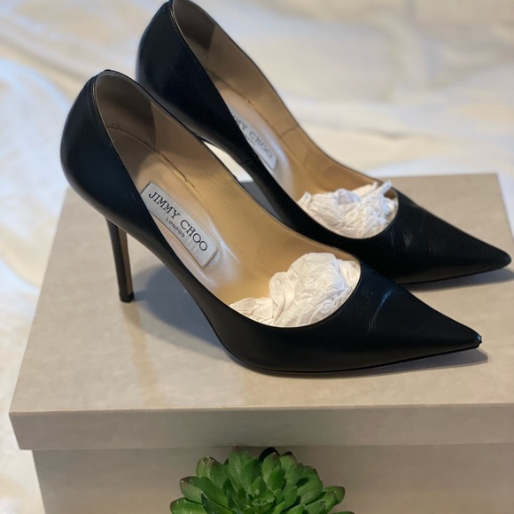 Jimmy Choo women’s stiletto pump size EU 39 - Picture 3 of 5